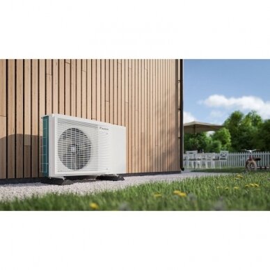 Daikin Altherma 3 M šilumos siurblys monoblokas EDLA04E3V3 4,3kW 2